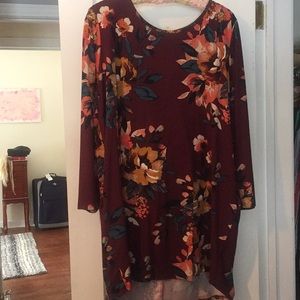 Floral shift dress